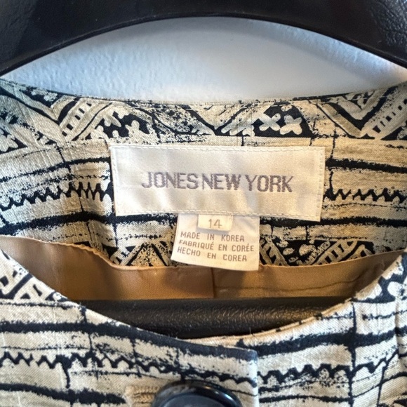 Jones New York Black White Tribal Print Silk Blazer Jacket Size 14 - Picture 2 of 10